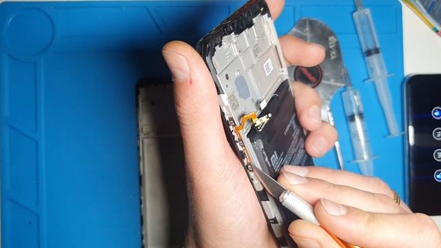 замена дисплея Xiaomi redmi 9 смотреть онлайн
