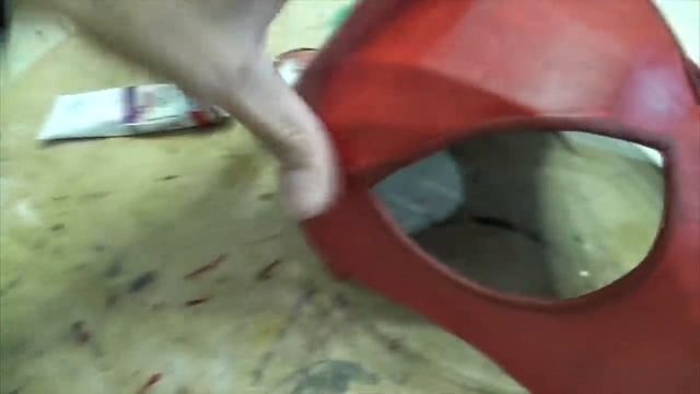 Как сделать маску нового Человека Паука из бумаги (2 часть) смотреть онлайн