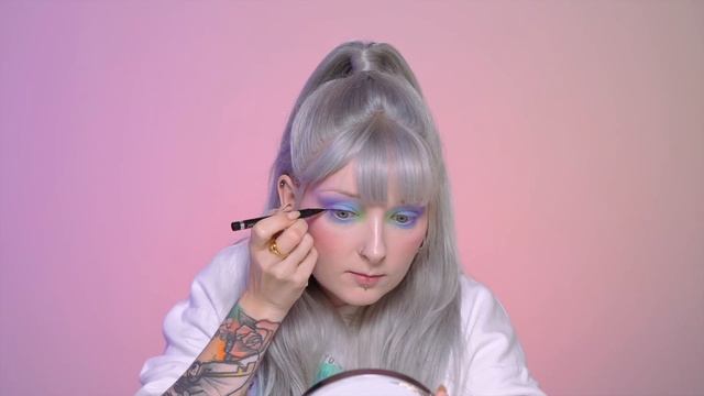 BUTTERFLY DOLL ? Magiczny makijaż na Halloween смотреть онлайн