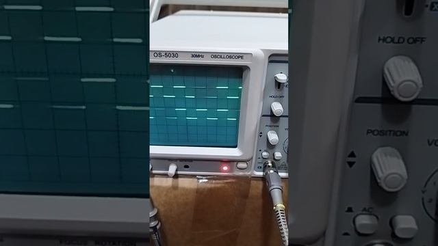 Cathode Ray Oscilloscope . #cro #oscilloscope Mextech OS5030 30MHz смотреть онлайн