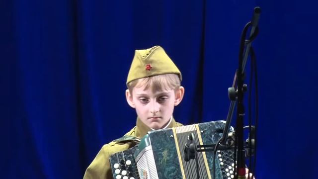 Вахнин Ярослав венгерский нар. танец "Чардаш" смотреть онлайн