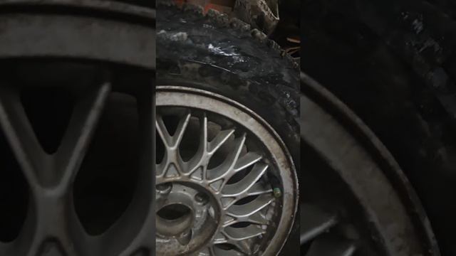 Караганда. Шиномонтаж. Снежная колея. СТО и любимая работа смотреть онлайн