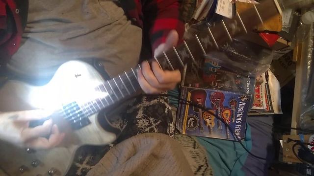 I am so Rusty on this homebuilt Custom les paul with 24 fret Fender Squire Skull Showmaster Neck смотреть онлайн