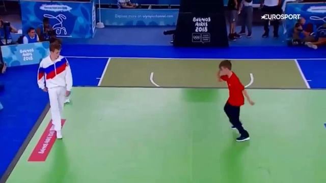 17 летний чемпион/BBOY BUMBLEBEE Olympic Champion
