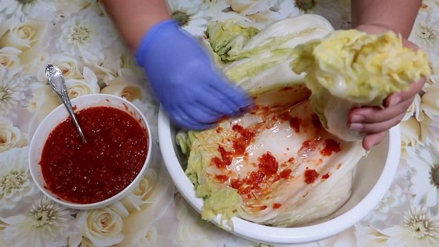 Капуста по корейски - Чимчи. Кимчи - второе название такой капусты, но оно немного неверное смотреть онлайн