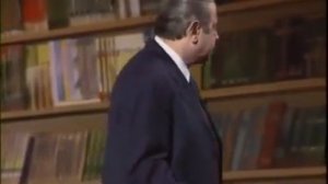 Петросян   про ложечку