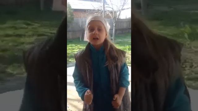 Катюша поёт песню "Кукушка" В.Цоя. Умничка!!! смотреть онлайн