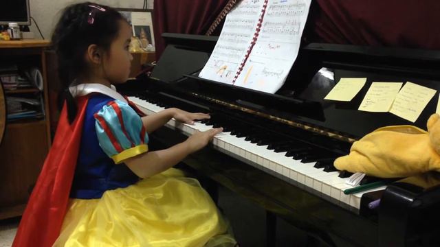 London Bridge is falling down [Piano Cover by KruHunt's Piano Student] смотреть онлайн