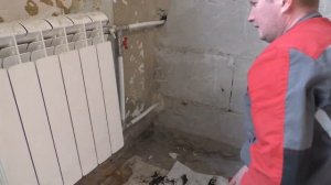 Монтаж арматуры с перемычкой на радиатор #своимируками