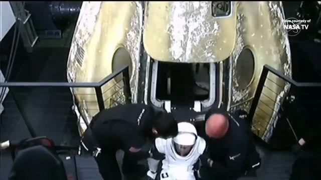 SpaceX Crew-6 recovery operations and astronauts egress смотреть онлайн