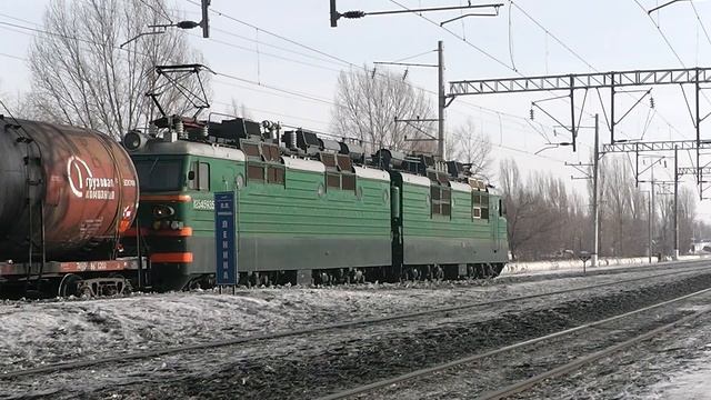 ВЛ80к-674 с грузом + ВЛ80с-2297 работа компрессора