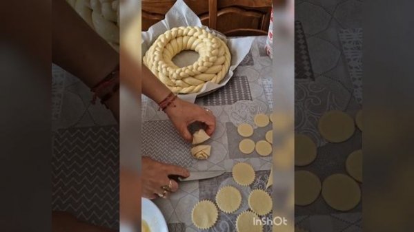 ? Colac Moldovenesc ? Молдавский калач ?