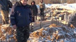 Мотобур ADA Ground Drill 7: бурение мерзлого грунта.mp4