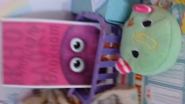 перед просмотром переверните телефон, и не хейтите за видео пожалуйста. #басик#игрушка#shortvideo смотреть онлайн