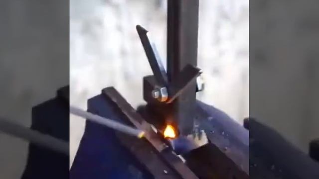 Гвоздодёр своими руками. The dog with his hands. смотреть онлайн