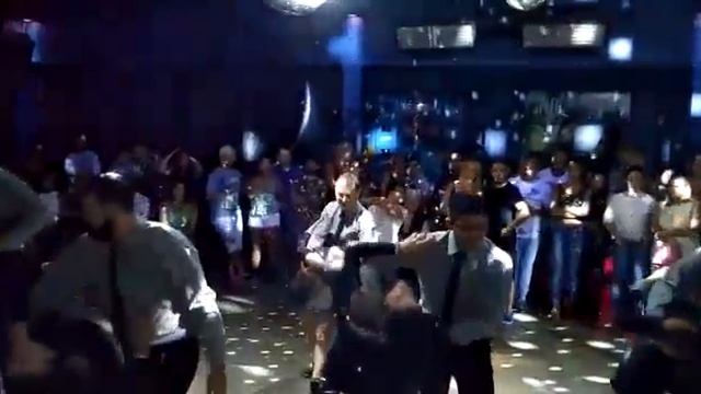 Bachata en los que son son смотреть онлайн