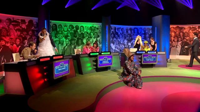 Giant Snake Freaks Out Jimmy Carr, Noel Fielding & Richard Ayoade | Big Fat Quiz Of Everything 2017 смотреть онлайн