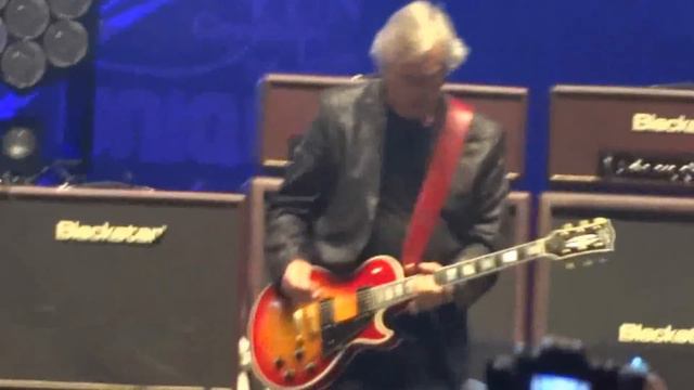 Iggy pop - I wanna be your dog guitar solo 2012 Festival Mini United смотреть онлайн