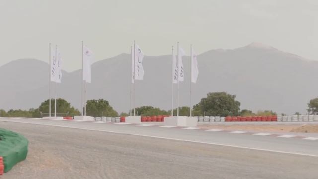 Porsche 911 GT3 991.2 Manual Gearbox Track Driving And Exhaust Noise смотреть онлайн