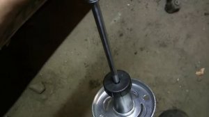 Golf 2 меняем задние амортизаторы