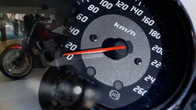 Honda CB 1300 смотреть онлайн