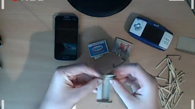 САМОДЕЛЬНАЯ БУМАЖНАЯ ЗАЖИГАЛКА. смотреть онлайн