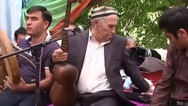 Дадахон Хасанов Лайло ••• Dadaxon Xasanov jonli ijro смотреть онлайн