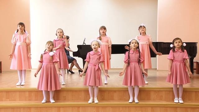 Хоровой ансамбль «Звездочки», младшая возрастная группа смотреть онлайн