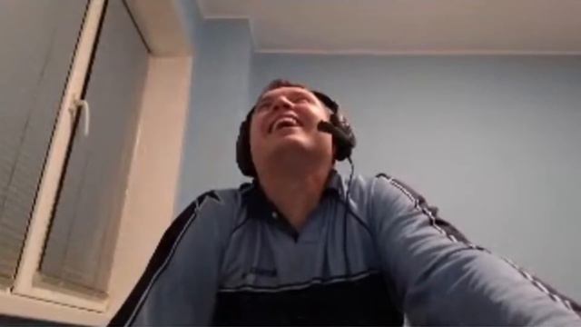 Папич смеется под музыку или же просто тронулся головой смотреть онлайн