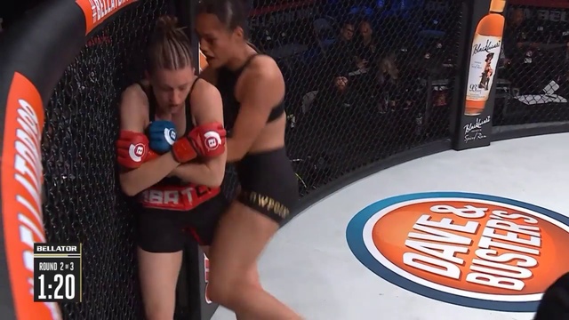 Amber Vs. Janay - (2018.05.12) - /r/WMMA