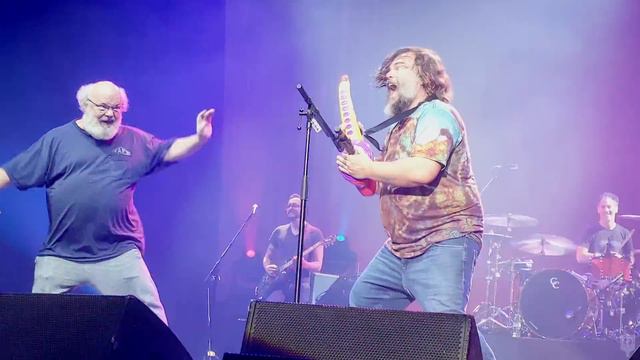 Tenacious D - SAX-A-BOOM Zénith de PARIS 2020 смотреть онлайн