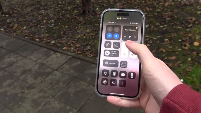 iPhone 14 Pro - Outdoor Display Brightness Review & Test смотреть онлайн