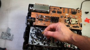 Замена шестерен в протяжках Panasonic RX-CT995, аналогично RX-CT990, RX-DT680, RX-DT690, RX-DS790