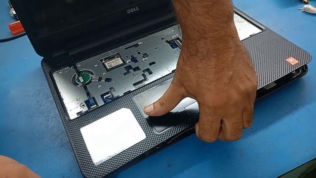 Dell Inspiron 15 3537 Laptop Disassembly | Upgrade Dell Laptop смотреть онлайн