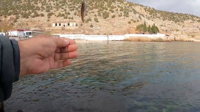 Рыбалка в Балаклаве. Окунь на бомбарду смотреть онлайн