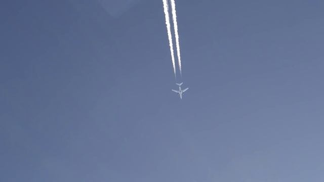 Sukhoi Superjet 100 Cockpit In Detail.