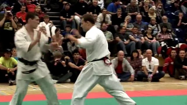 2010 Full Contact Kyokushin Karate 1/8 Final- STRINGER (GB) VS AFANASYEV (RUS) смотреть онлайн