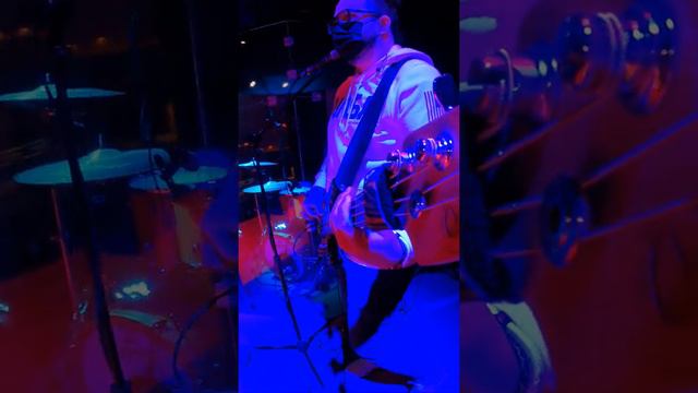 Todo Lo Haces Bien - Gateway Worship (live performance - Bass Cam) смотреть онлайн