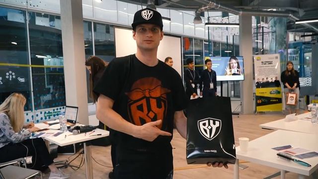 Технологичные подарки для современных детей на конференции в «Сколково» бизнес-школы KinderMBA смотреть онлайн