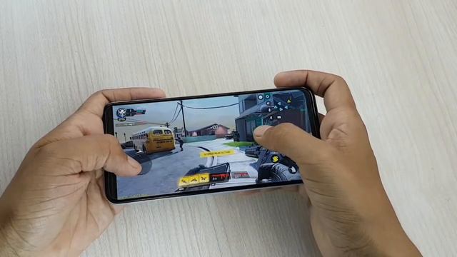 Call of Duty on Galaxy A50. Call of Duty Android Gameplay смотреть онлайн