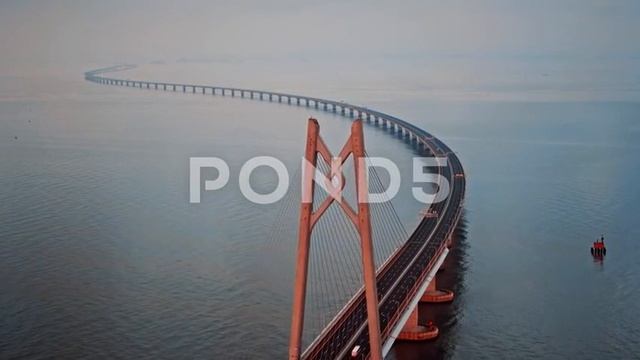 ? GLORIOUS Drone Footage: Hong Kong Zhuhai Macau Bridge Stock Video, HZMB Pearl River Delta PRD смотреть онлайн