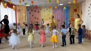 "Осенняя сказка" - утренник в средней группе в детском саду