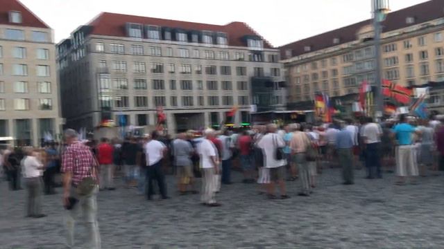 Anton SKALD - Демонстрация PEGIDA (Как это происходит в Германии) смотреть онлайн