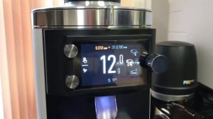 Mahlkoenig E65 GbW с весами. Цифровая калибровка кофемолки на ноль