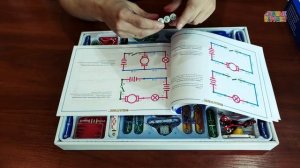 Обзор электронного конструктора ЗНАТОК 320 схем для детей