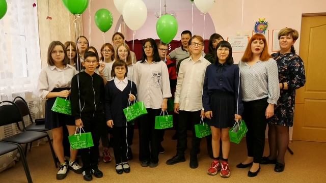 Оптика ДИЛОР подарила детям из орского Детского дома очки для зрения 5 смотреть онлайн