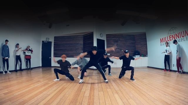 NCT 127 엔시티 127 'Regular (English Ver.)' Dance Practice