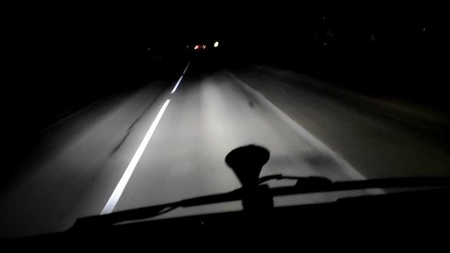 Светодиодные лампы вместо штатных галогенных в Газель Некст