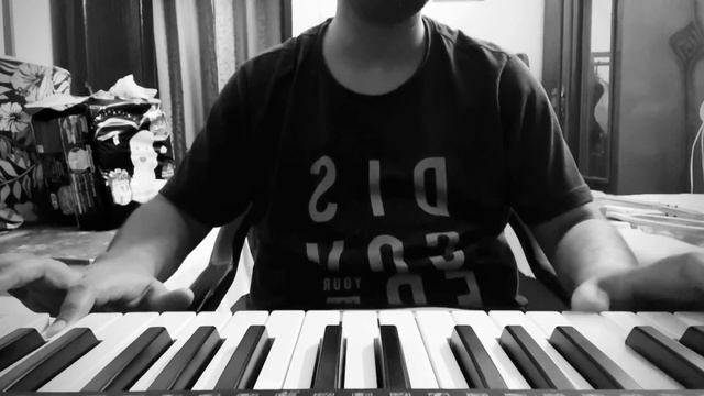 YELLOW COLDPLAY 80’s SYNTH WAVE COVER YAMAHA PSR E373 смотреть онлайн