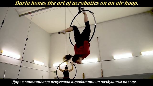 Cool circus kids! Want to see how circus performers are born? Look! Children's circus school. смотреть онлайн